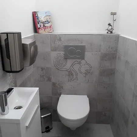 8x8 Tetoter *